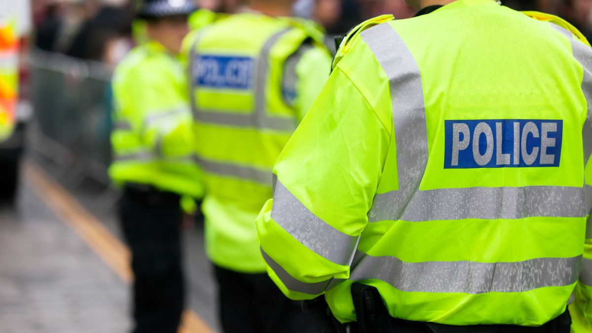 V Londýně zemřel po útoku muže s mečem čtrnáctiletý chlapec